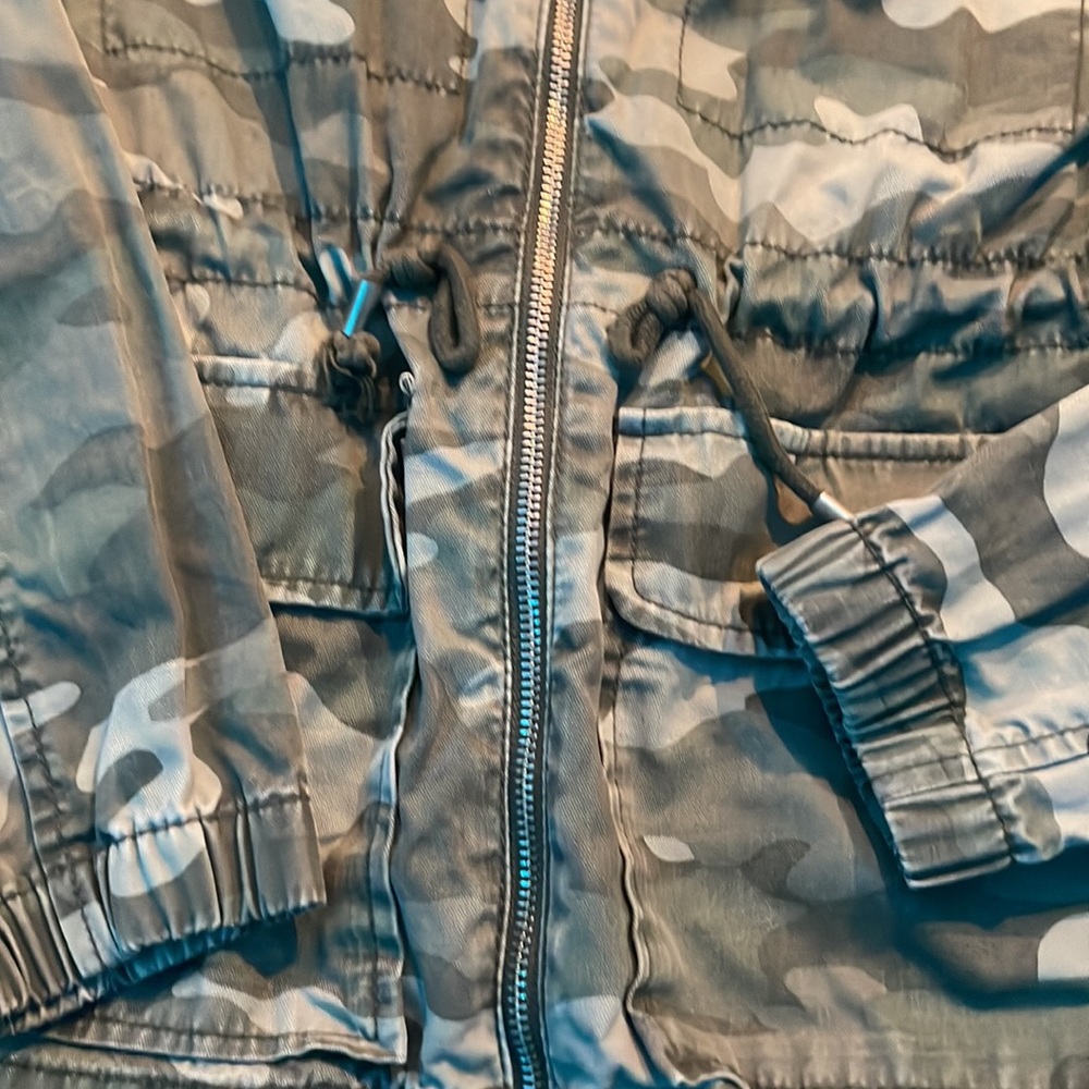Camo jacket - Picture 4 of 4